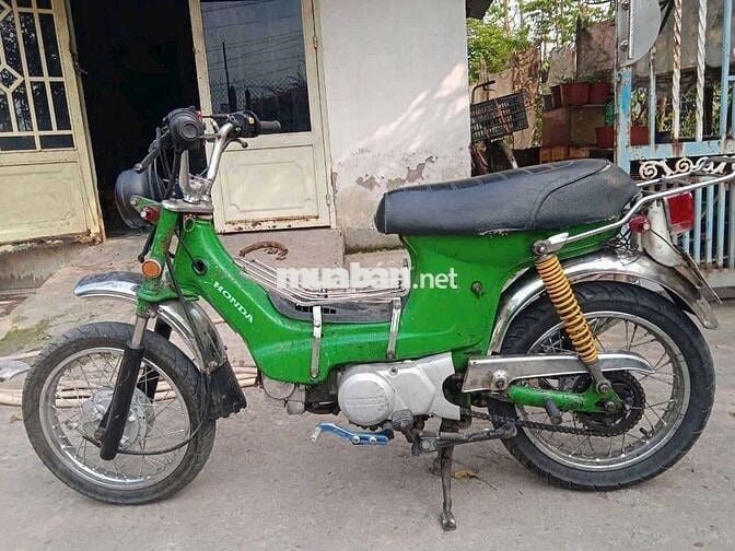Honda Chaly Nhật 50cc . Máy Êm Ru . Học Sinh Đi Ok