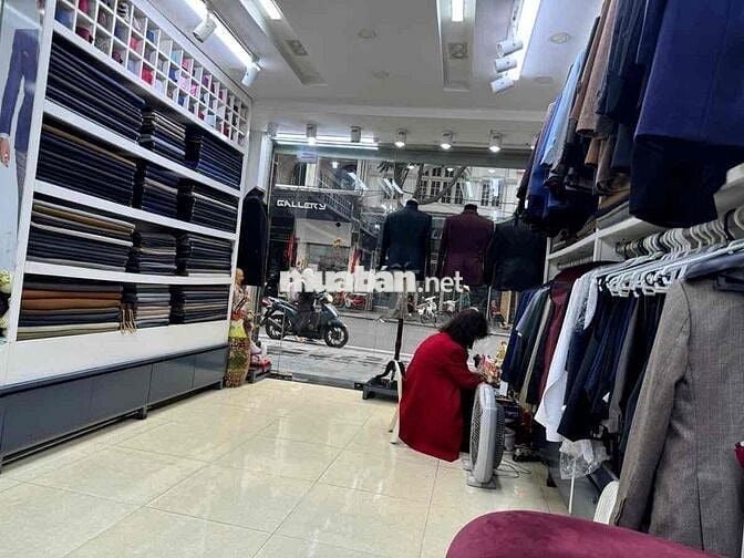 ✨Tràng Tiền 52m, 2 tầng ,mặt tiền 5.5m  📌Giá: 67.8tỷ   SIÊU HIẾM! ĐẲNG