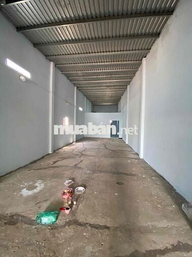 cho thuê nhà kho 5*35 xậy kiên cố
