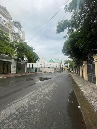 NHÀ 4 TẦNG ĐƯỜNG CỰC RỘNG KẾ VẠN PHÚC - SẴN MÁY LẠNH, CÓ SÂN Ô TÔ RỘNG