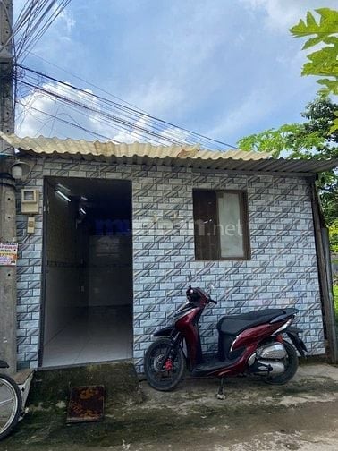 Nhà nhỏ khu dân cư hiện hữu gần bến xe Q8