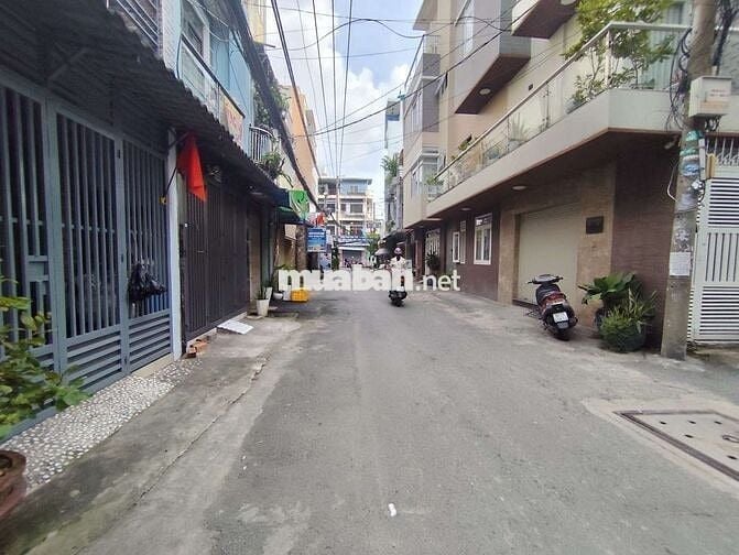 Cho thuê nhà mới hẻm xe tải, 2 tầng Cửu Long, Quận 10, 3PN – 4x19m