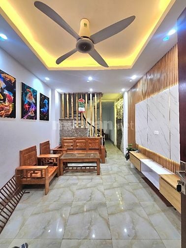 NHÀ ĐẸP NGỌC THỤY - FULL NỘI THẤT - HÀNG HIẾM