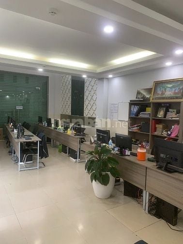 Tuyển Nhân Viên BĐS Chuyên Bán Và Cho Thuê Căn Hộ Đã Hình Thành, 25tr 