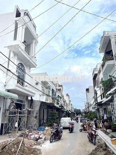 Bán nhà đường ngô thì nhậm, nhà mới 100% giá chỉ 5 tỷ