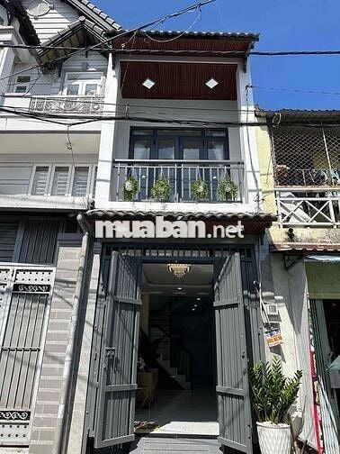Bán nhà đẹp Bình Tân, 36m2, hẻm kinh doanh 8m, 2 tầng, 4.2Tỷ