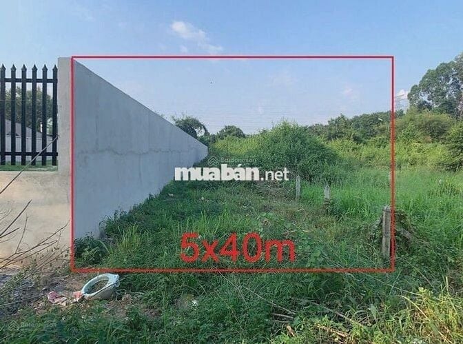 Bán đất mặt tiền Nhuận Đức - xã Nhuận Đức : 201m2(5x40) . Giá 1 tỷ 550