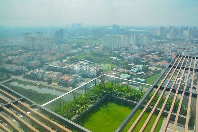 Penthouse bán hoặc cho thuê tại Thảo Điền Pearl 2 tầng sân vườn 501m2