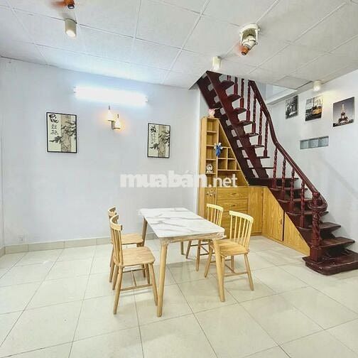 Nhà nguyên căn 50 m2 2 phòng ngủ đường Bắc Hải Quận 10