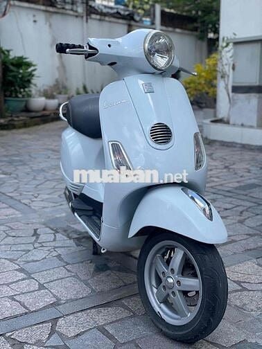 Vespa 150 Fi đẹp keng trả trước 5tr9 nhận xe