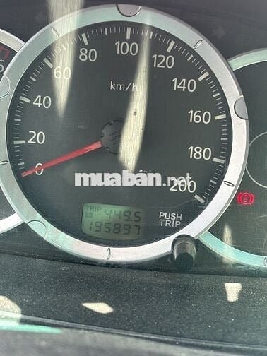 Mitsubishi Triton 2009 GL 2.4 MT 4x2 - 195000 km