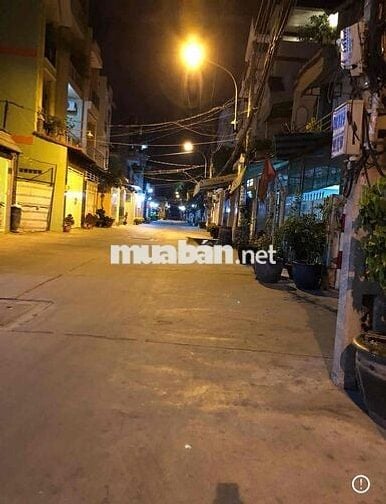 Nhà mới 3,5 tấm, nội thất cao cấp