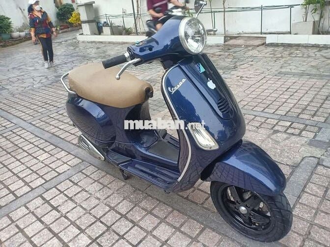 Xe piaggio vespa