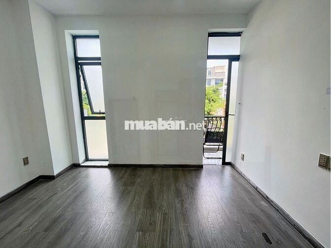 Cho thuê văn phòng 30m² Vạn Phúc City – vị trí đẹp, giá 6,5tr/tháng