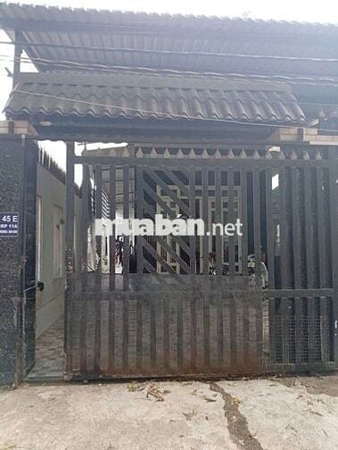 Nhà ngõ hẻm 180m2 2 phòng ngủ đường Nguyễn văn tiên tân phong đồng nai