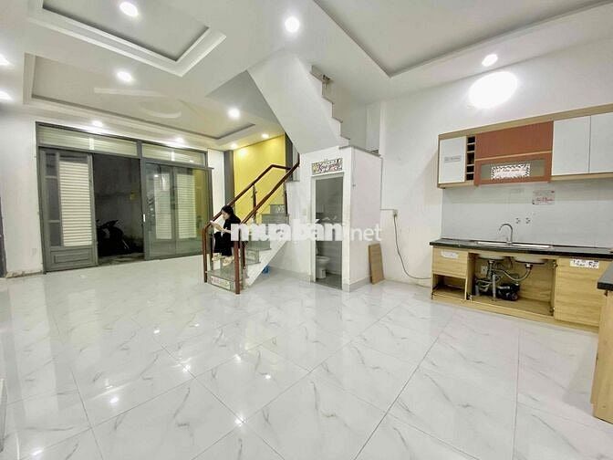 CHO THUÊ NHÀ NGUYÊN CĂN - 4 PHÒNG NGỦ 3TOILET KHU CHỢ PHẠM VĂN HAI