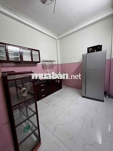 Cho thuê nhà NC , hẻm 4m, 3,2x12m, 1 lầu, 2 PN, 2WC, 9tr/1 tháng