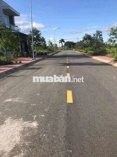Bán đất ở KDC Chu Văn An ở Cần Đước, Long An, Giá 600tr/147,4m2. SHR