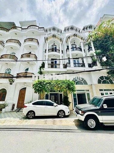 CHO THUÊ NHÀ PHỐ MỚI TINH 5PN DƯƠNG QUẢNG HÀM P6 GÒ VẤP