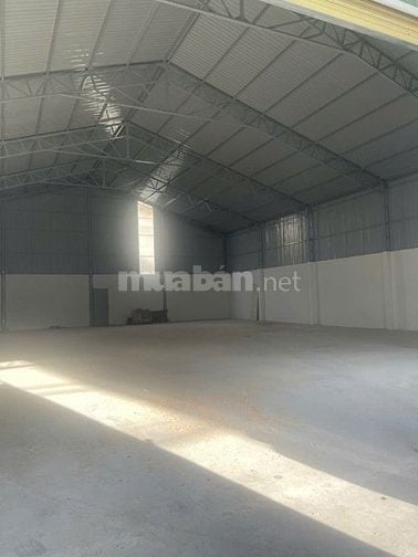 cho thuê xưởng mới xây dựng xong 520m2