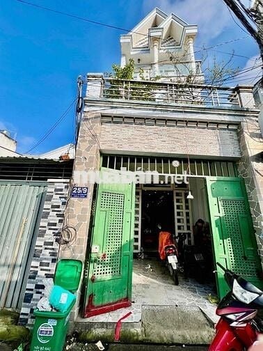 Nhà mặt tiền hẻm thông gần chợ 03 - 07 TCH Q12
