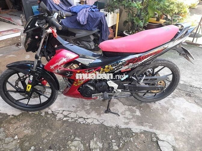 Suzuki Raider