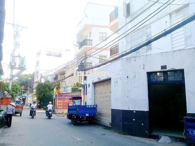 Cho thuê Mặt Tiền 63A Nguyễn Thượng Hiền, BT - 10x5m - 2 Lầu