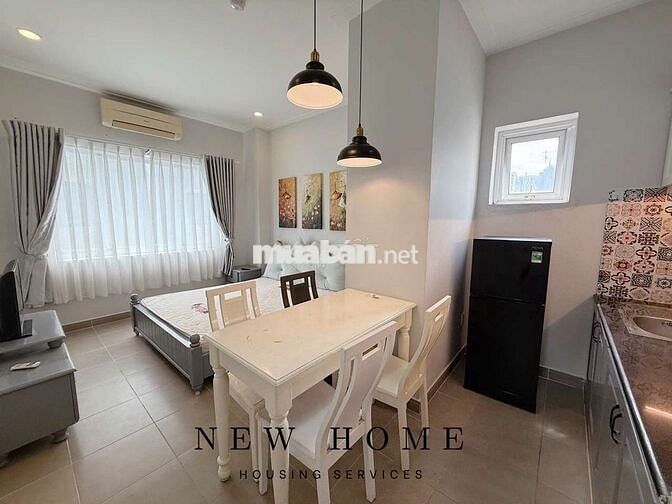 Căn Hộ Xinh Gần Chợ Bà Chiểu_Cửa Sổ Trời_Tách Bếp 35m2_Full Nội Thất