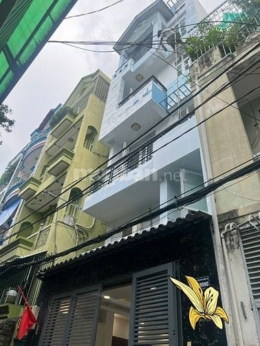 Cho thuê nhà quận Phú Nhuận, Hẻm Xe hơi
