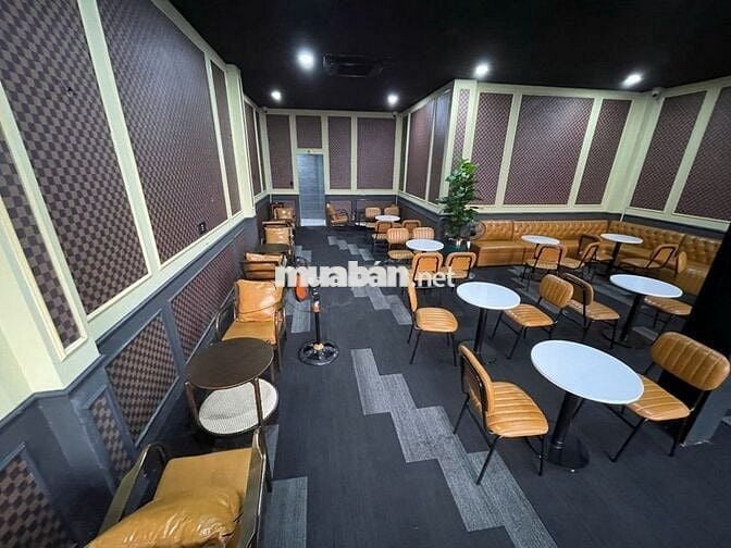 Mặt bằng kinh doanh quận 1, 100m2