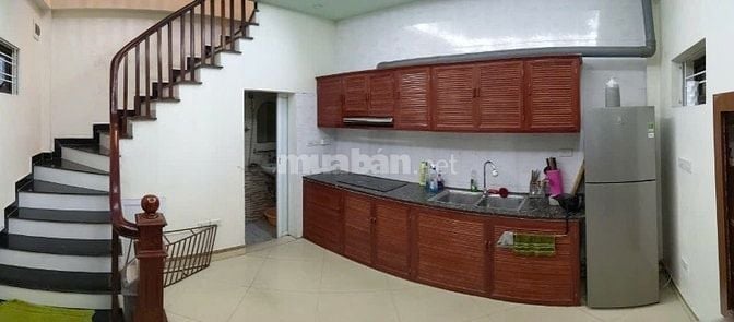 Cho thuê nhà riêng số 58 làng Yên Phụ, phường Tây Hồ, Hà Nội