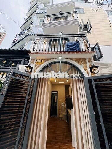 HẺM XE HƠI KHU VIP BT HOA HỒNG 50 TRIỆU