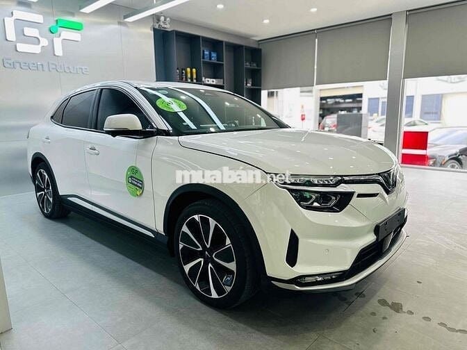VinFast VF8 2022 Plus - Bao sang tên toàn quốc