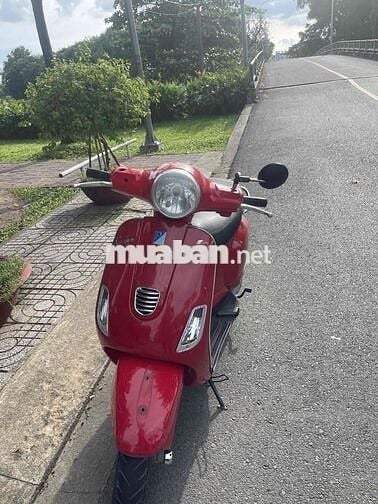 vespa Lx 3vie máy móc êm rẻ nhà dư xe bán nhanh