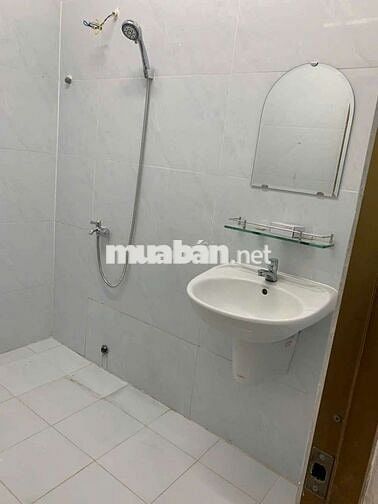 Cho thuê nhà đường đinh Tiên Hoàng