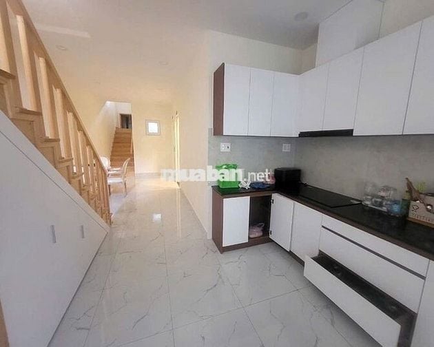 Nhà Mặt tièn 100m2 Ngang 6.2m Đường Thi Sách Trung tâm Đà Lạt
