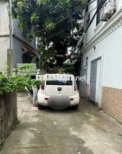 🏠 Lô đất 40m - ô tô vào đất , ngõ rộng tại Cự Khối -Nhanh tay mới kip