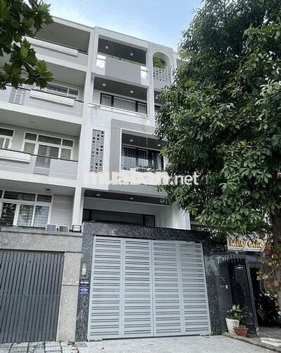 🏡 Cho Thuê Nhà MT Nguyễn Hồng Đào_5x20m, Trệt 3 lầu, Nhà Mới 99%