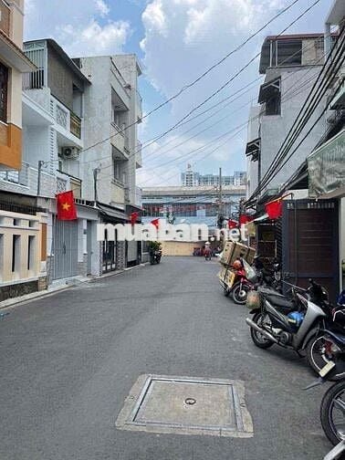 🏫 BÁN NHÀ HẺM XE HƠI 320 NGUYỄN VĂN LINH (Q.7) 📐 DT: 4.05m x 18,7m - C