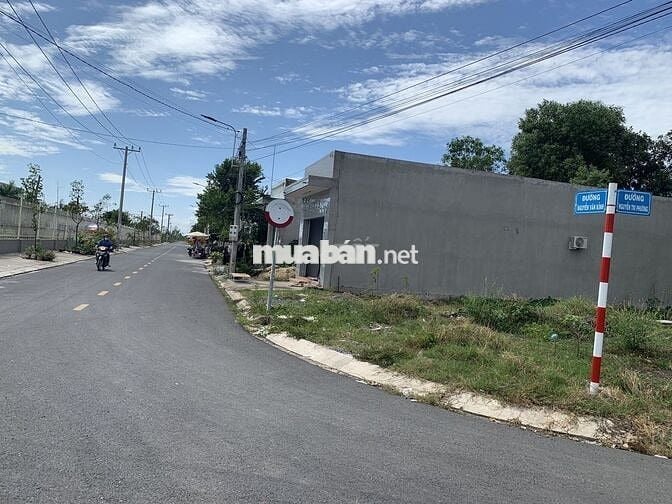 Đất thổ cư Nguyễn Văn Kỉnh P1 ( lô D9-B19)