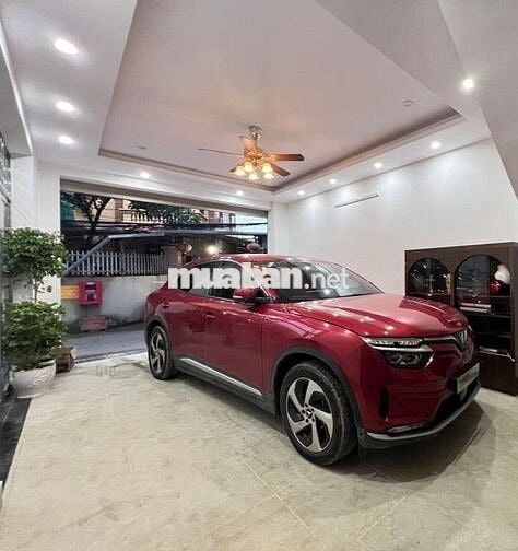Bán nhà Thạch Bàn- gần siêu thị Aeon Long Biên 39m, thang máy, ô tô