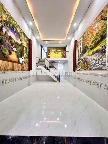 Bá Nhà mt Chợ 2-6  Vỉnh Lọc A Bình Chánh to HCM
