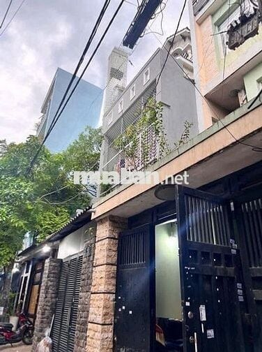 Chủ cần bán gấp nhà Phong Phú . Bình Chánh. Giá 1 tỷ 620 triệu/ 60m2.