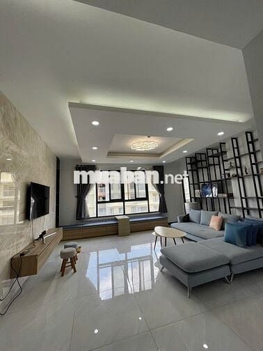 Cho thuê căn hộ diện tích lớn Đức Khải. 160m2 4PN. Giá chỉ 16tr/tháng.