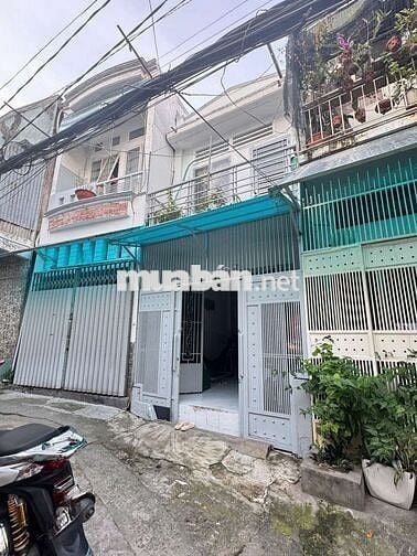 Hẻm 223/24 Nơ Trang Long 3,1 x 8,5 công nhận 24 m2 chỉ 3, 6 tỷ