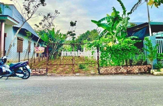 560 TRIỆU, FULL THỔ, NGAY CHỢ TÂN PHÚ TRUNG, DT 8M X 30M, BAO THUẾ PHÍ