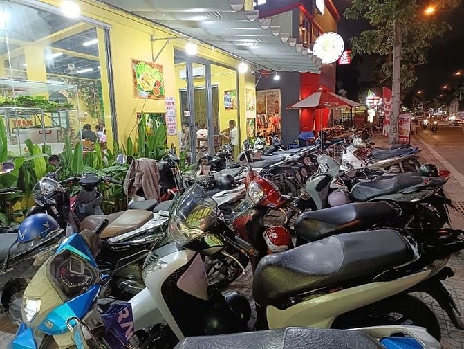 Cần tuyển nhân viên giúp việc 