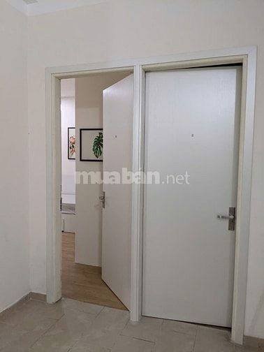 Cho thuê căn hộ Ngõ 97 Văn Cao, Ba Đình, 65m2, 2 PN, đủ tiện nghi
