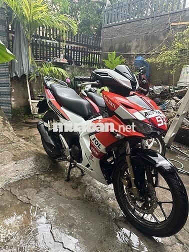 Đổi xe nên cần bán xe winner v3 sơn 3D refson