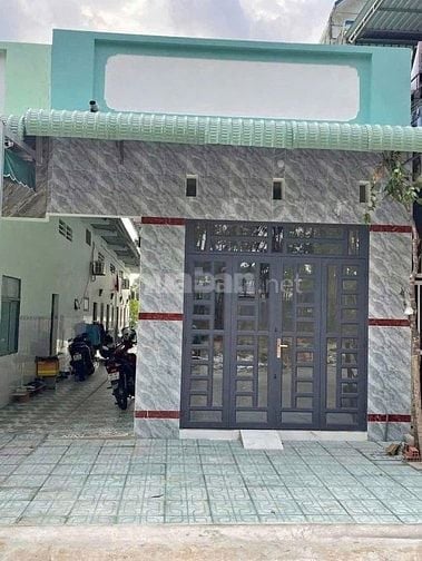 Dãy trọ (7mx30m) ngay khu công nghiệp Tân Tạo,thu nhập 30tr/tháng,1tỷ2